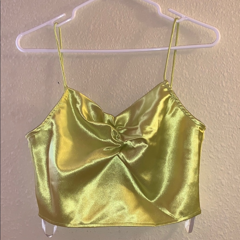 SUPER CUTE satin tank!